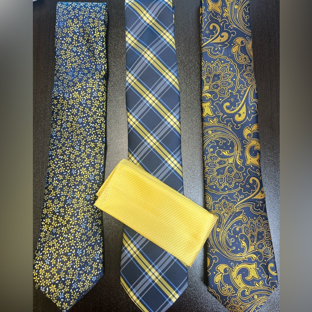 3 ties and matching hanker chief in bundle.